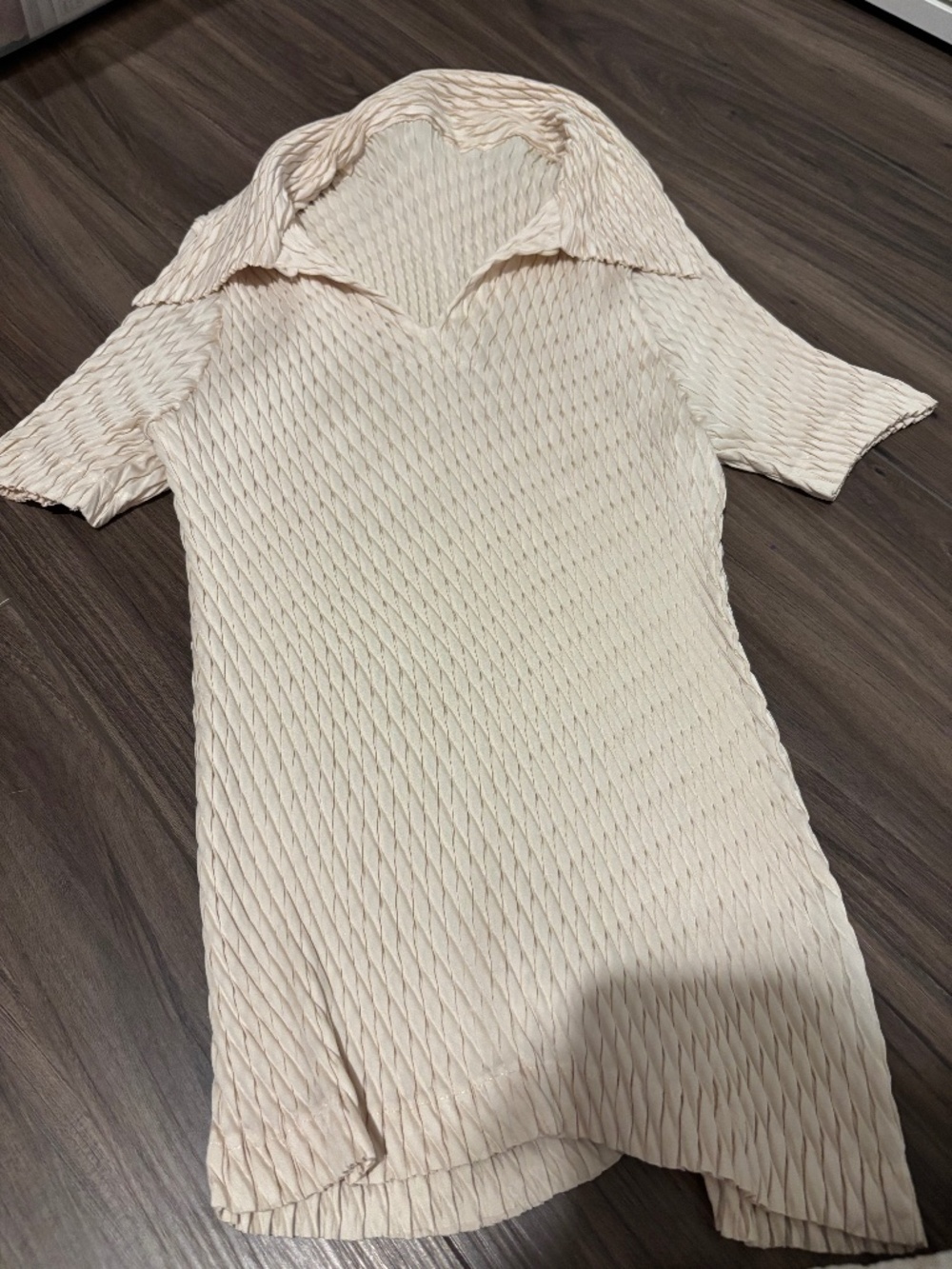 Issey miyake sleek pleates Size2